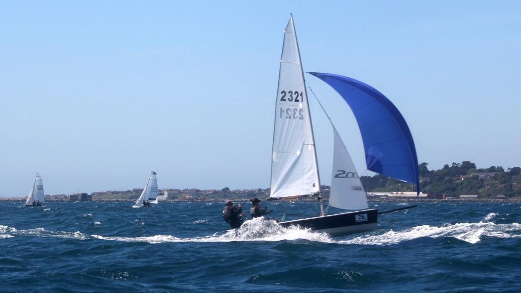 RS 2000