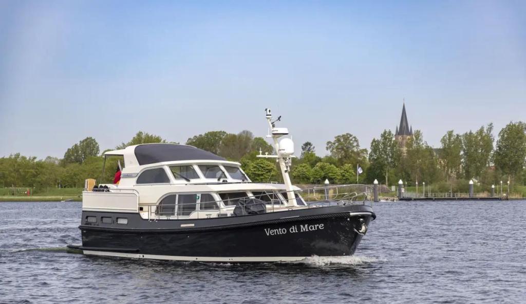 Linssen Grand Sturdy 500 AC Variotop