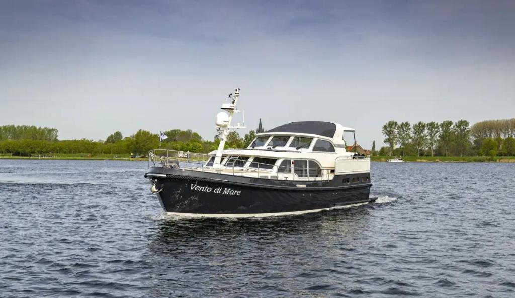 Linssen Grand Sturdy 500 AC Variotop