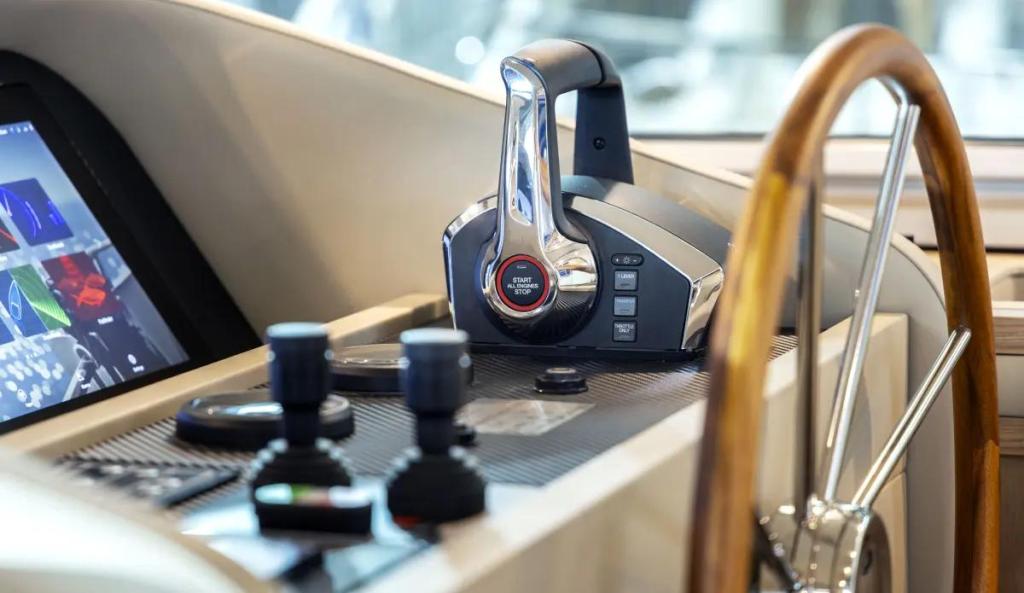 Linssen Grand Sturdy 500 AC Variotop