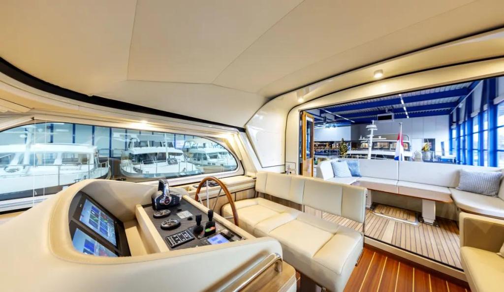 Linssen Grand Sturdy 500 AC Variotop