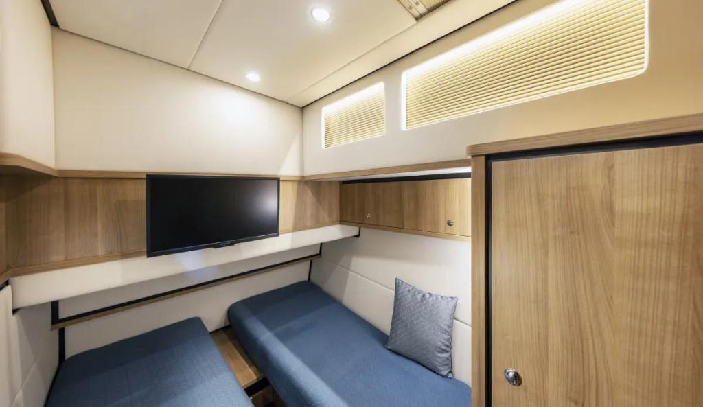 Linssen Grand Sturdy 500 AC Variotop