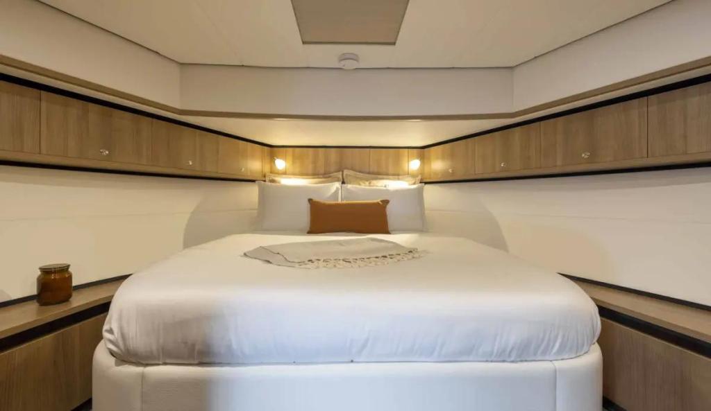 Linssen Grand Sturdy 550 AC Variotop