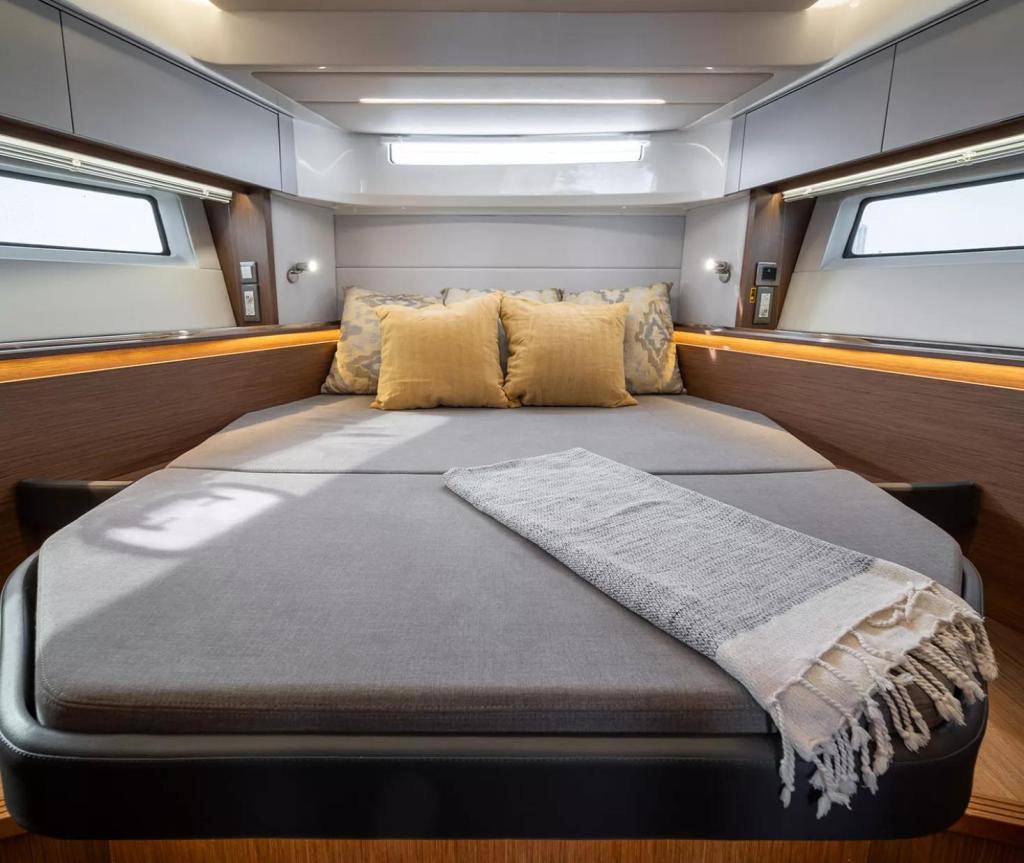 Beneteau Antares 12 Coupe