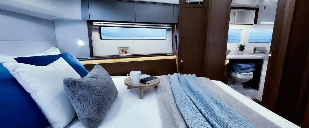 Beneteau Antares 12 Coupe