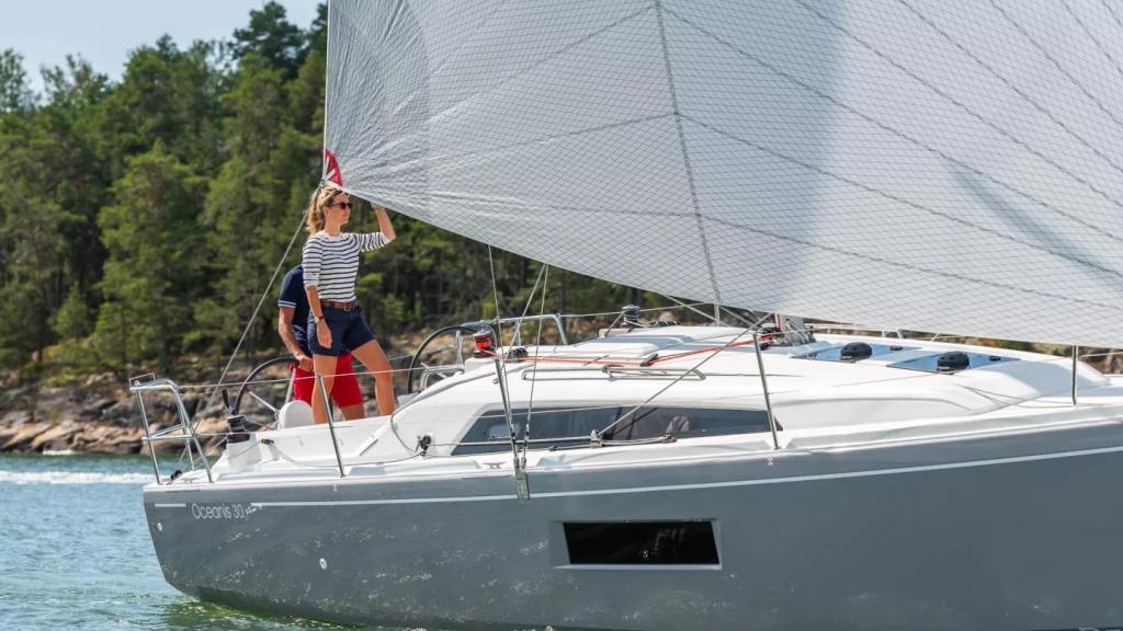Beneteau Oceanis 30.1