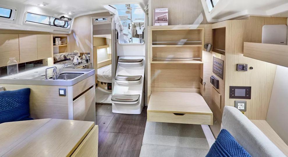 Beneteau Oceanis 34.1