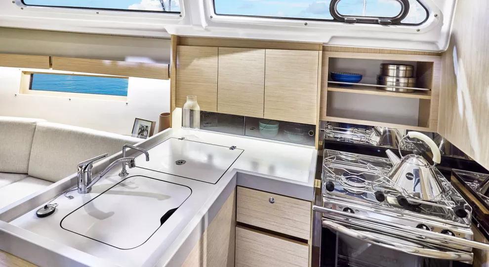 Beneteau Oceanis 34.1