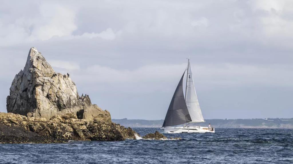 Beneteau Oceanis 37.1