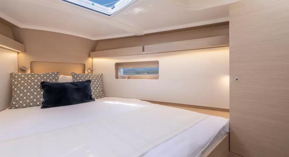 Beneteau Oceanis 37.1