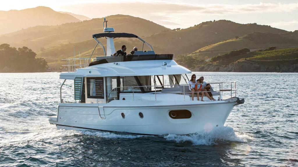 Beneteau Swift Trawler 41 Fly