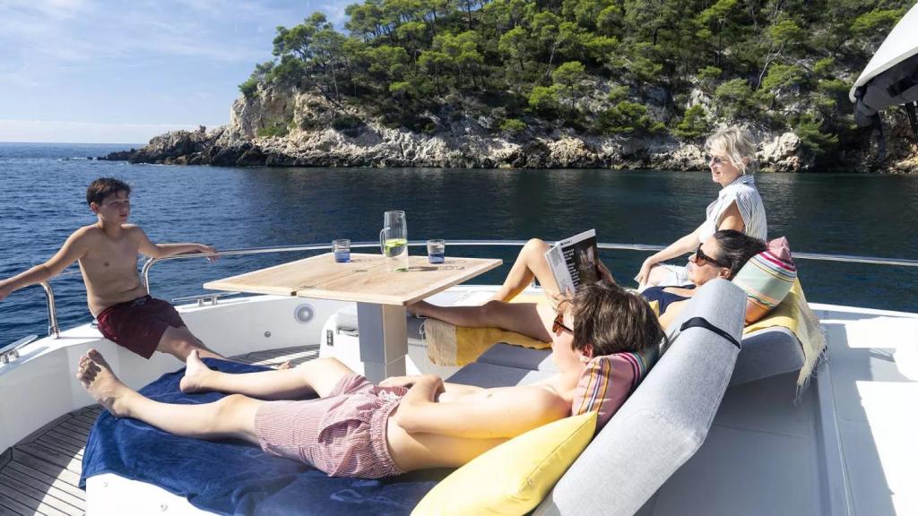 Beneteau Swift Trawler 54