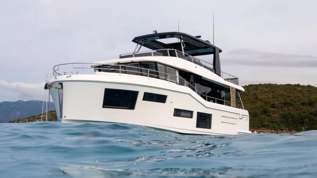 Beneteau Grand Trawler 63