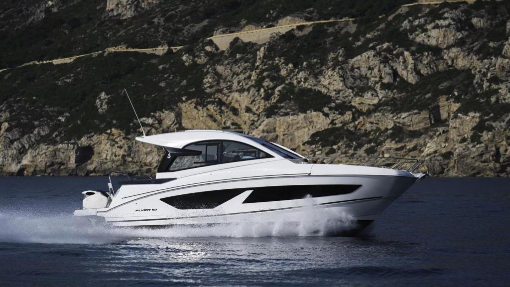 Beneteau Flyer 10 Sport Top