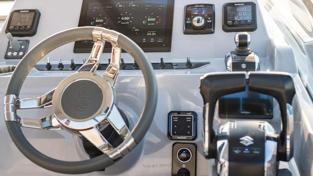 Beneteau Flyer 10 Sport Top