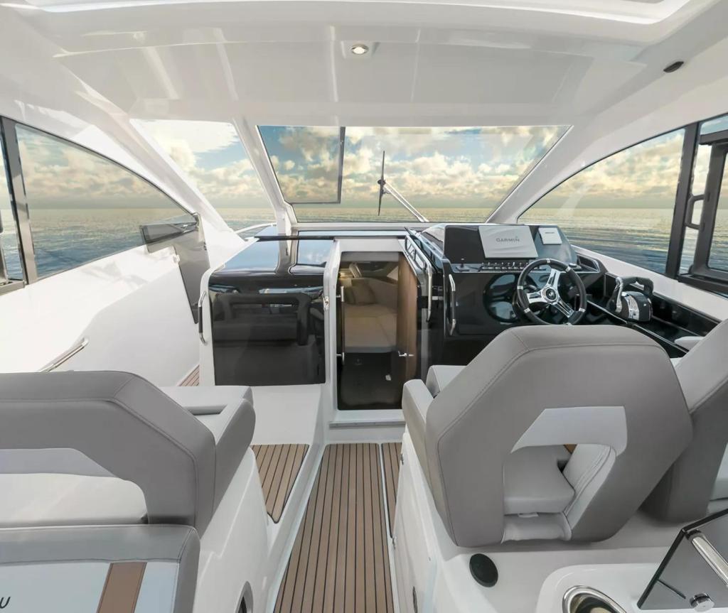 Beneteau Flyer 10 Sport Top