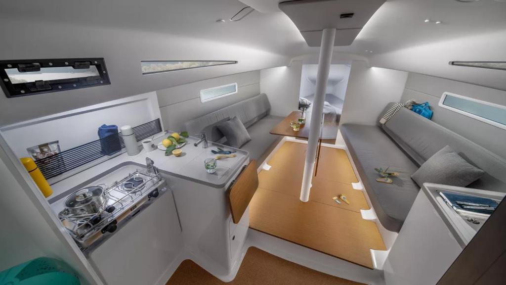 Beneteau First 30