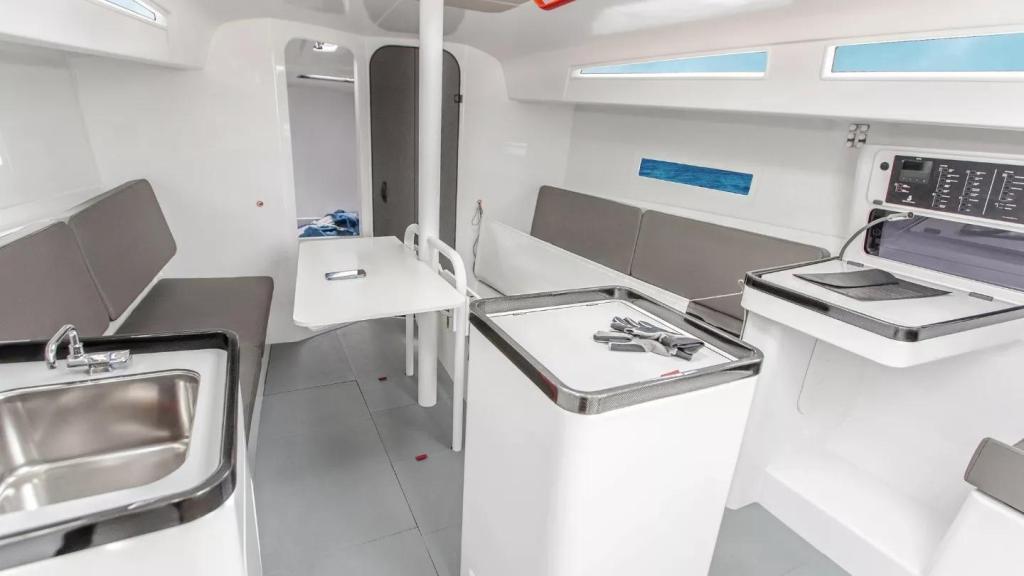 Beneteau First 36 SE