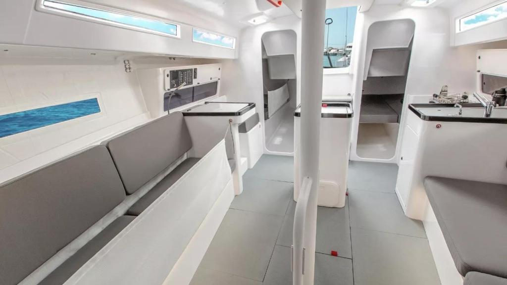 Beneteau First 36 SE