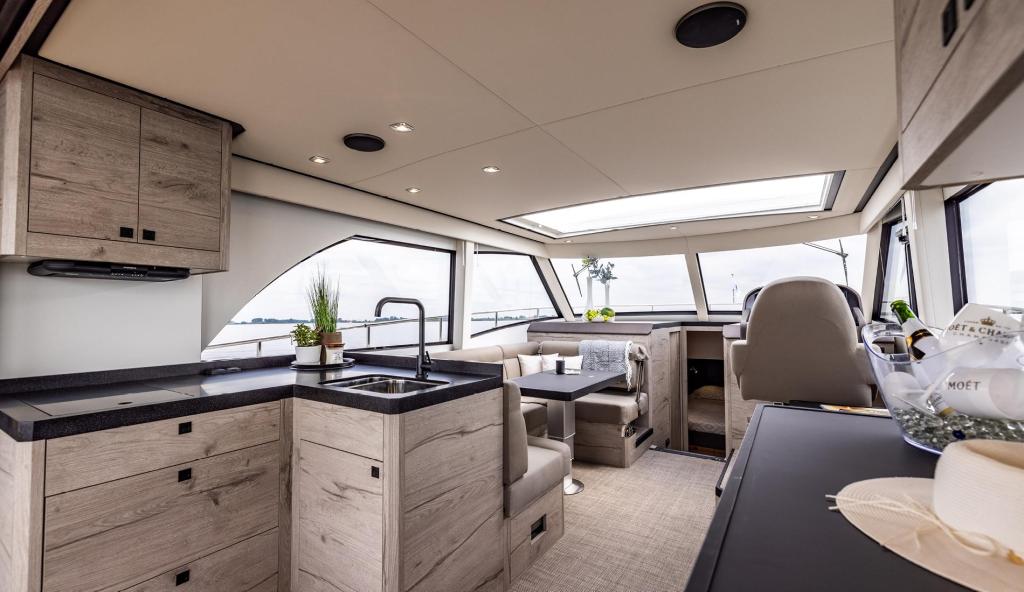 Boarnstream 1280 Elegance