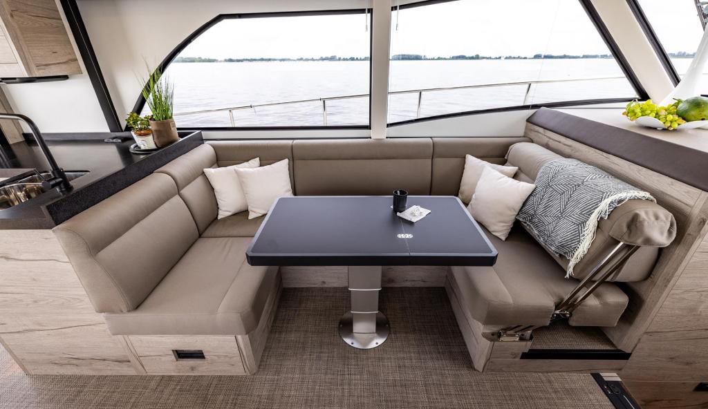 Boarnstream 1280 Elegance