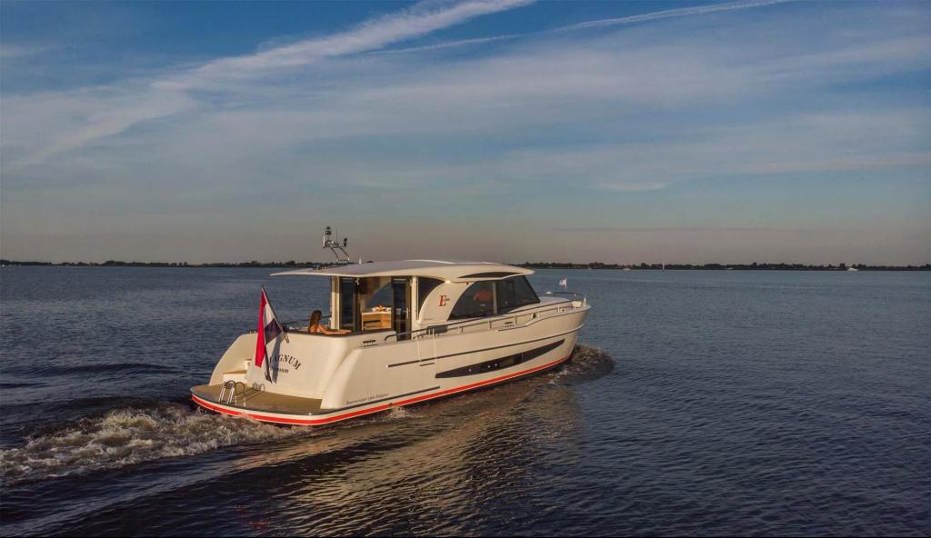 Boarnstream 1360 Elegance