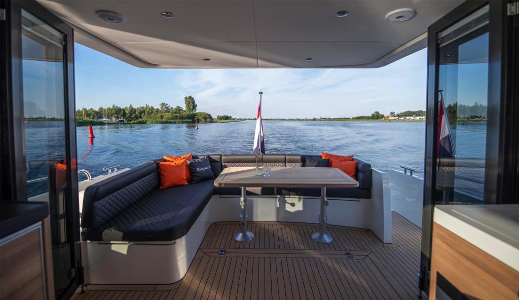 Boarnstream 1360 Elegance