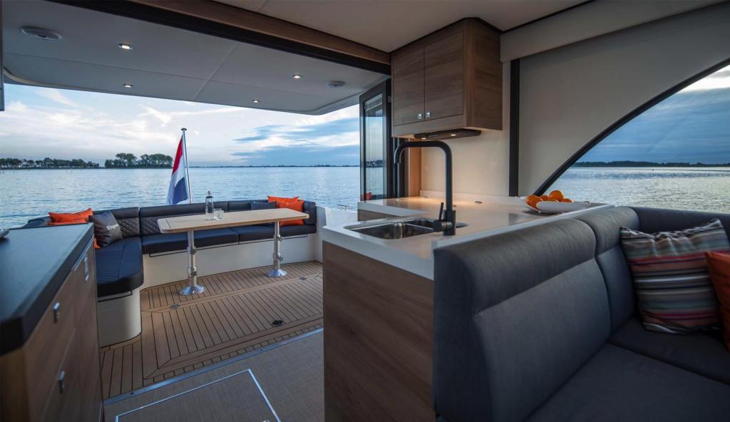 Boarnstream 1360 Elegance