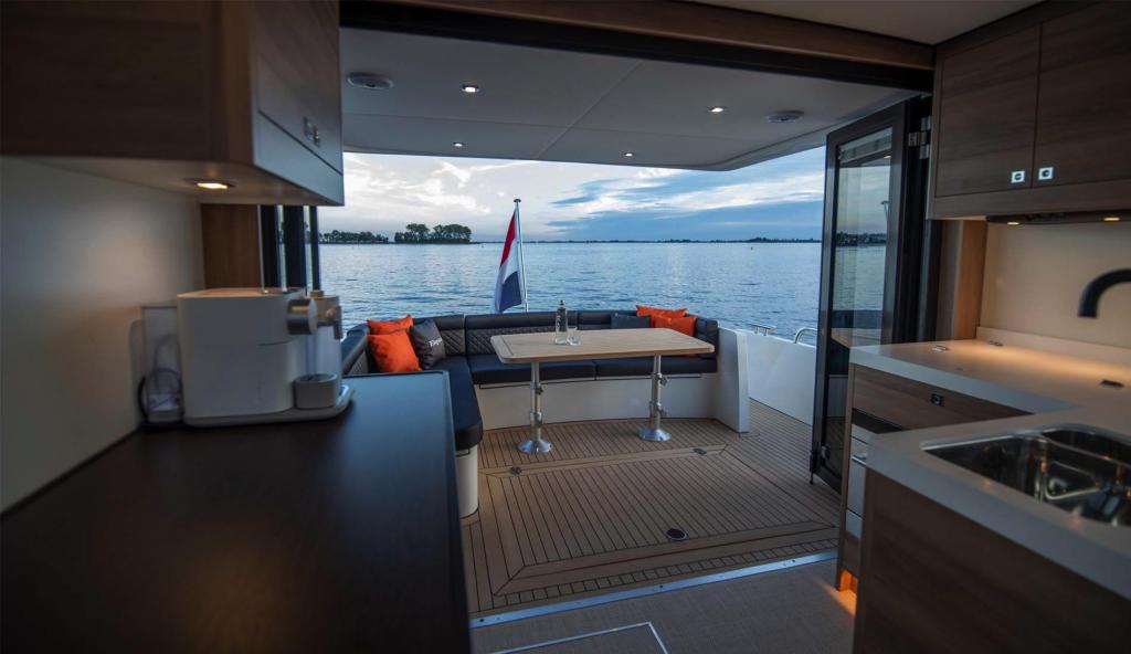 Boarnstream 1360 Elegance