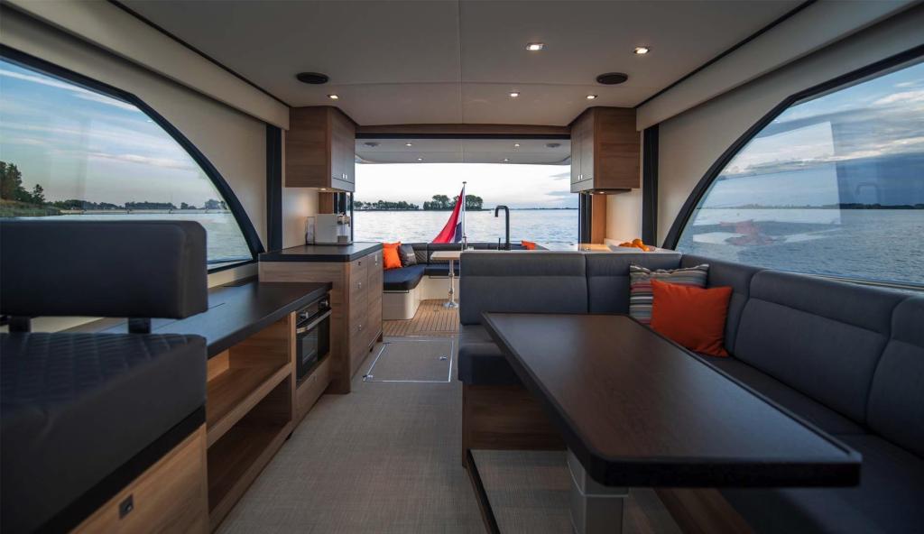 Boarnstream 1360 Elegance