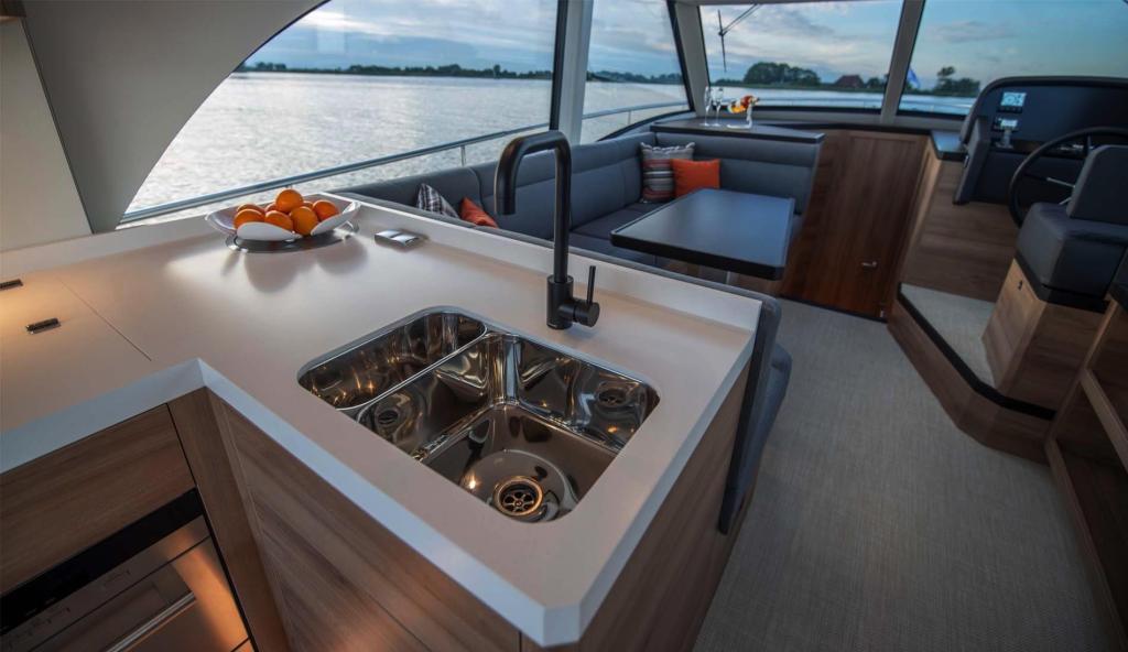 Boarnstream 1360 Elegance