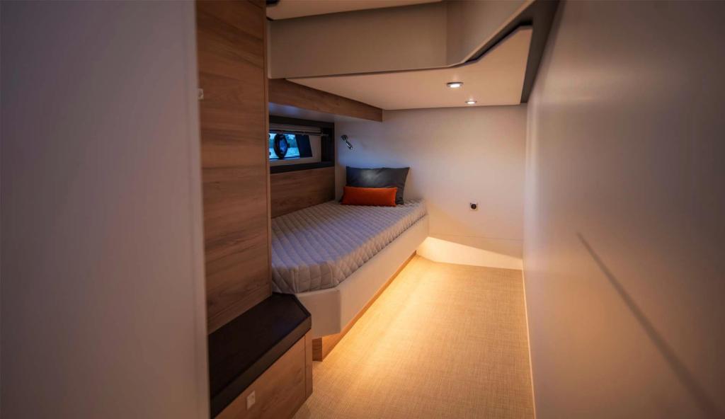 Boarnstream 1360 Elegance