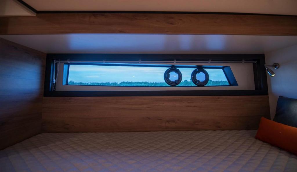 Boarnstream 1360 Elegance