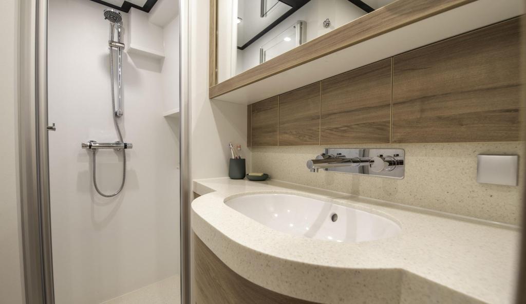 Boarnstream 1360 Elegance Express