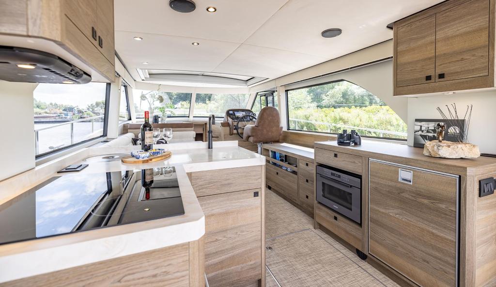 Boarnstream 46 Elegance