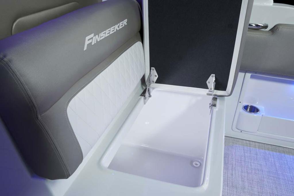 Crownline 280 DC
