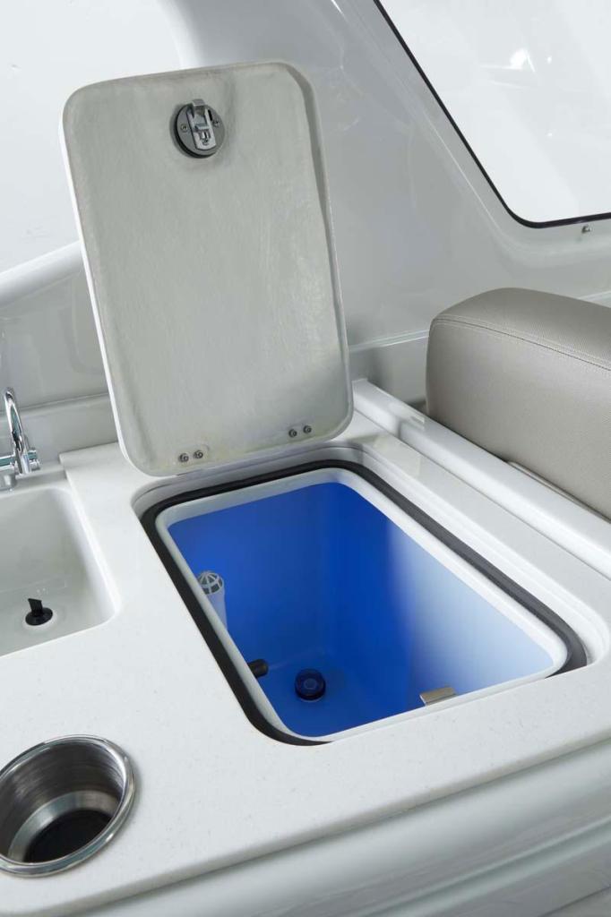 Crownline 280 DC