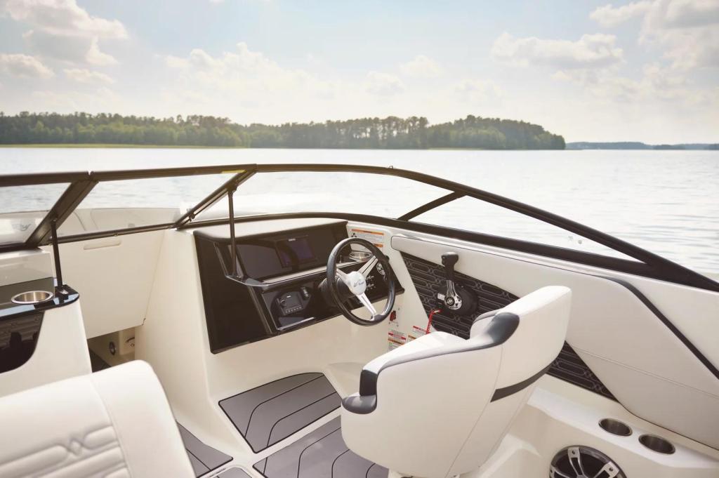 Sea Ray SPX 190 Outboard