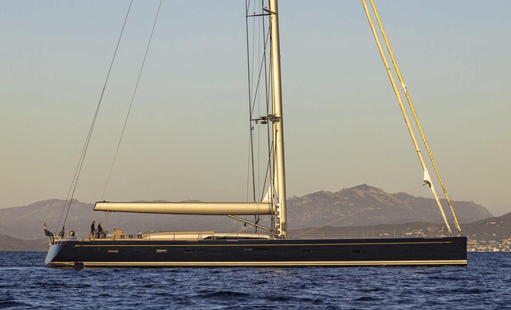 Nautors Swan Swan 128