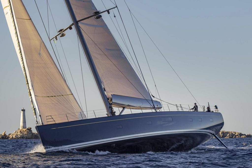 Nautors Swan Swan 128