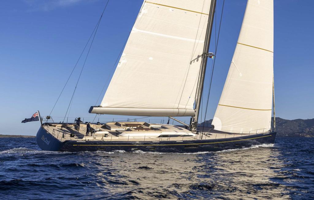 Nautors Swan Swan 128