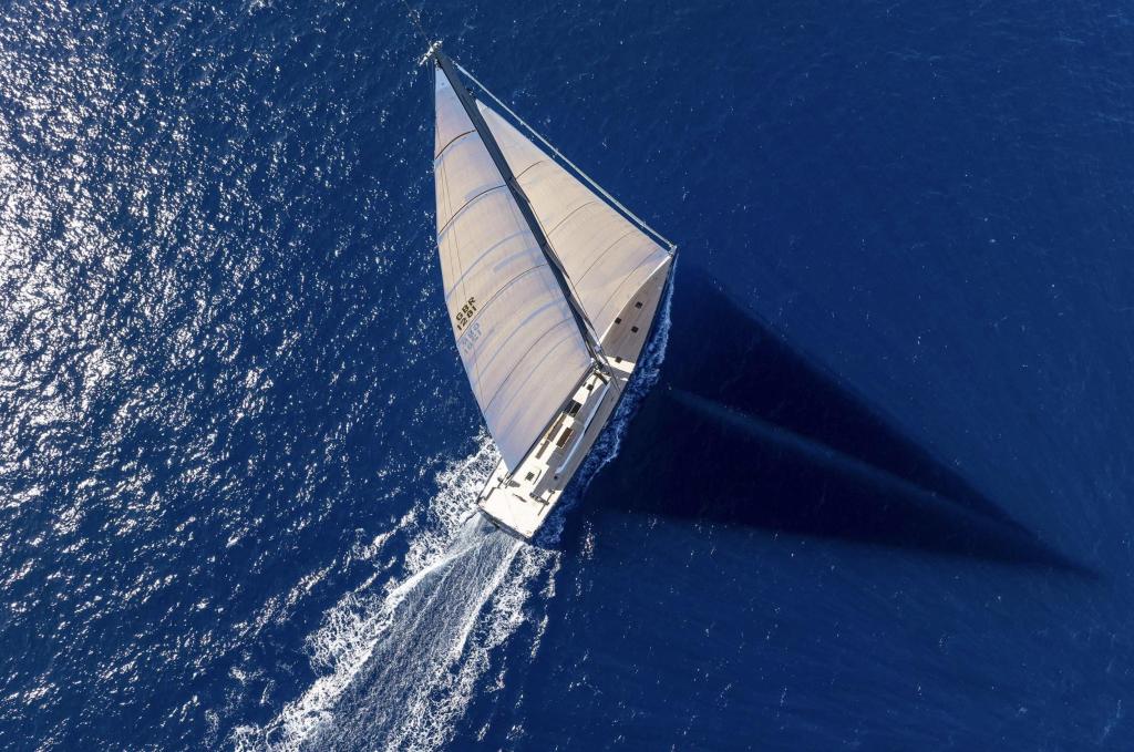 Nautors Swan Swan 128
