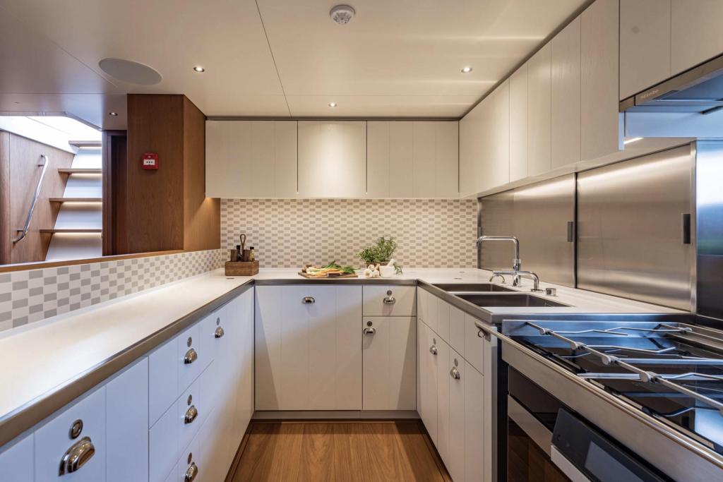 Nautors Swan Swan 128