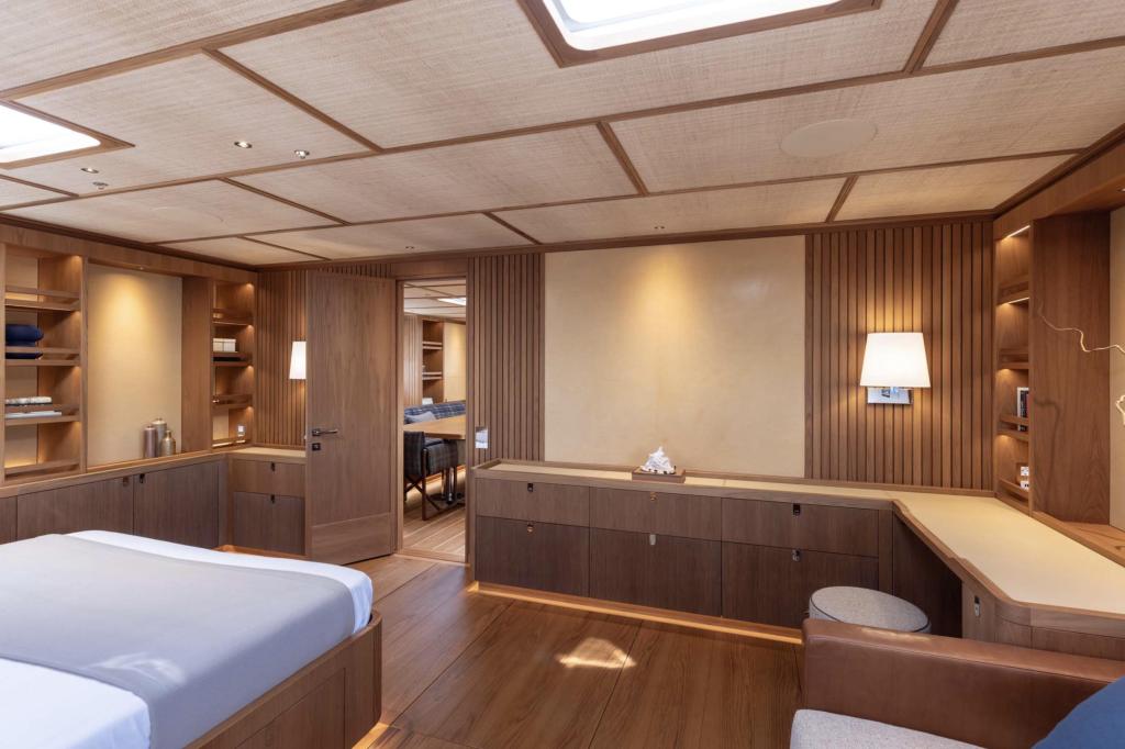 Nautors Swan Swan 128