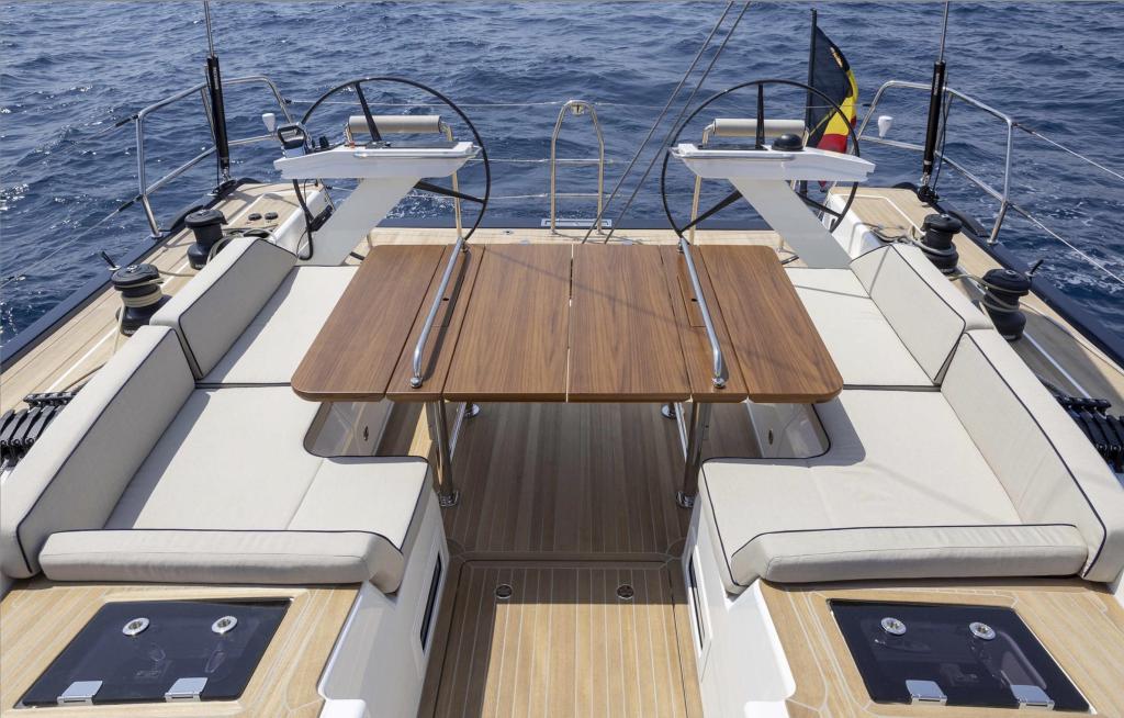 Nautors Swan Swan 51