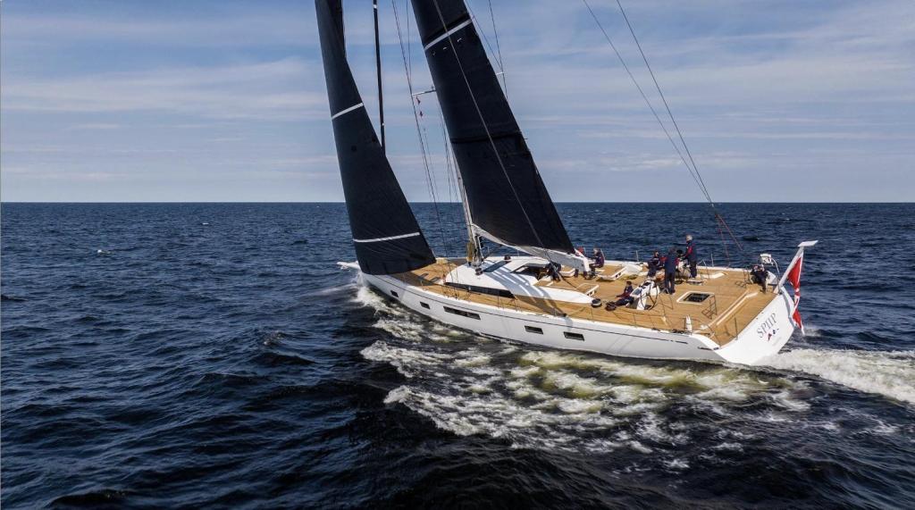 Nautors Swan Swan 88