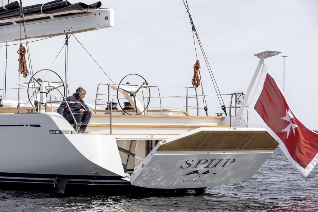 Nautors Swan Swan 88