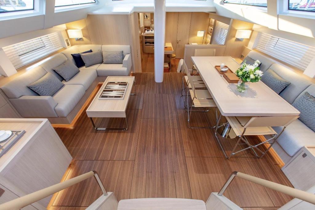 Nautors Swan Swan 88