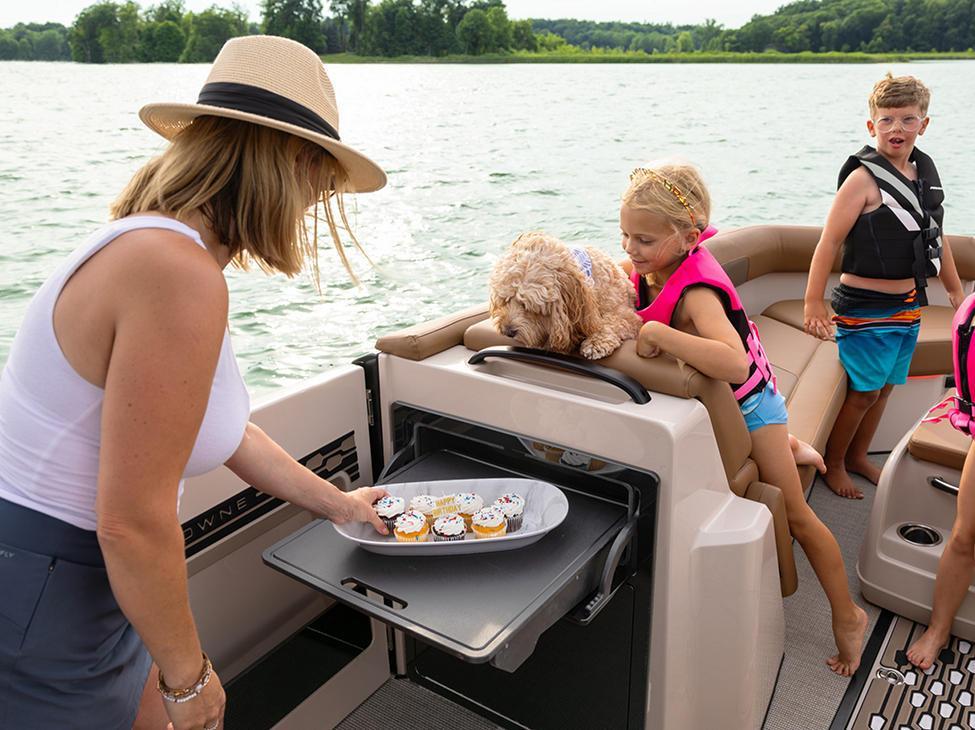 Harris Crowne 250