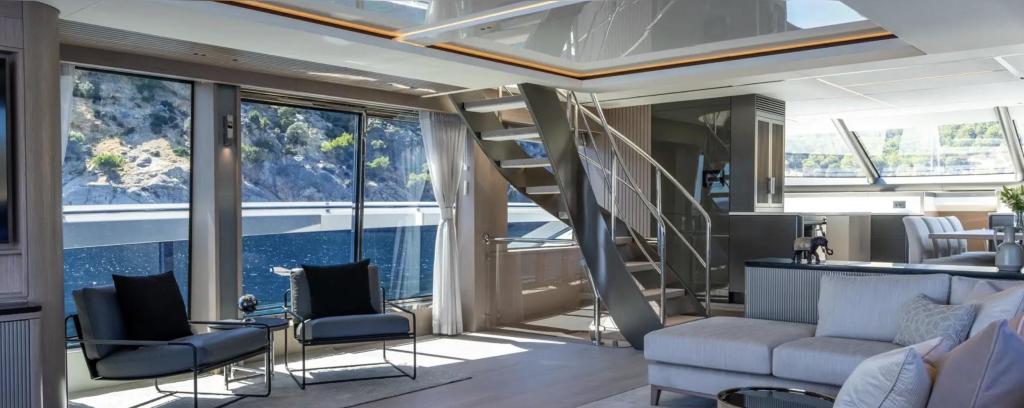 Sunseeker 90 Ocean Enclosed